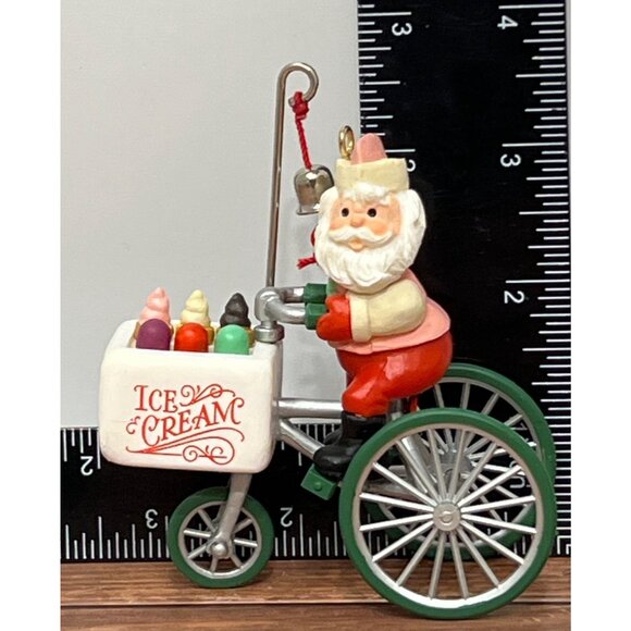 1986 HALLMARK KEEPSAKE ORNAMENT QX404-3 KRINGLE'S KOOL TREATS TRICYCLE ICE CREAM - Picture 3 of 8